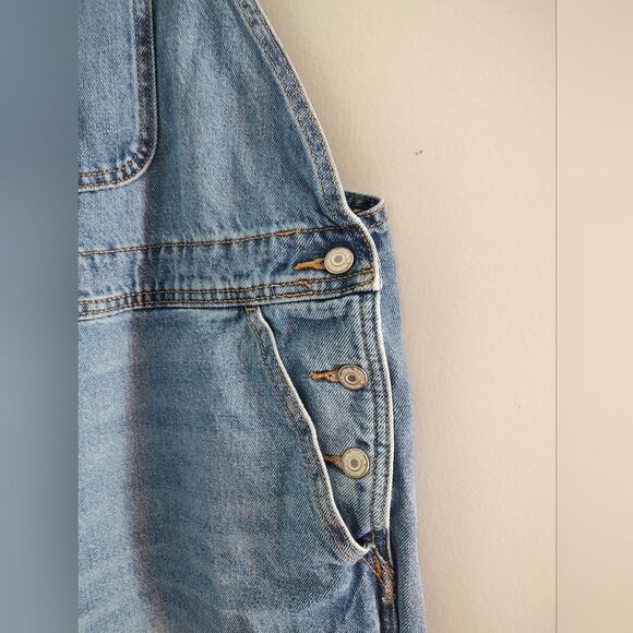Old Navy Women's Size XL Blue Denim Sleeveless Overalls Adjustable Straps Casual - Picture 3 of 7